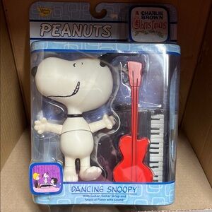 Peanuts Dancing Snoopy Toy - White and Red